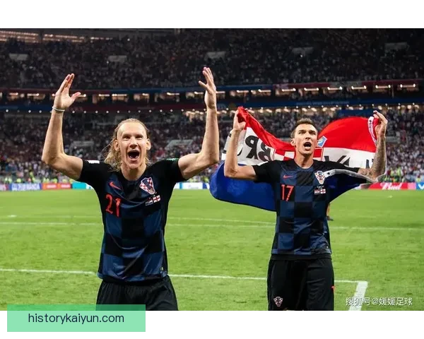 克罗地亚利瓦科维奇在近期赛事中扑救点球表现稳健，状态值得关注